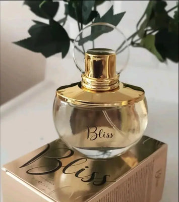 Bliss Apa de Parfum pentru Ea 70ml  Farmasi Beauty   